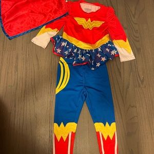 2t super woman costume- top, pants and cape